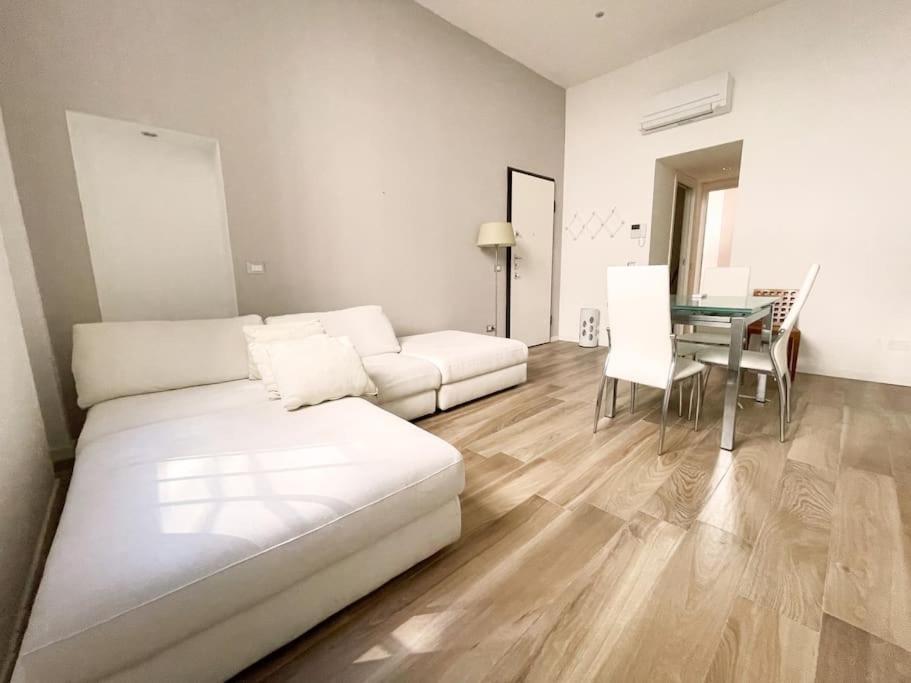 Corte Del 6 - Cozy Modern Flat B Milánó Kültér fotó