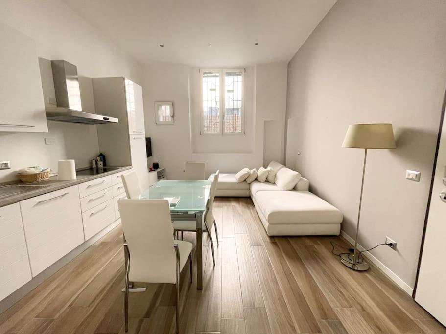 Corte Del 6 - Cozy Modern Flat B Milánó Kültér fotó